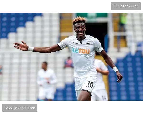 足球球星卡中雅图是什么意思 解析球迷收藏与卡片价值的背后含义